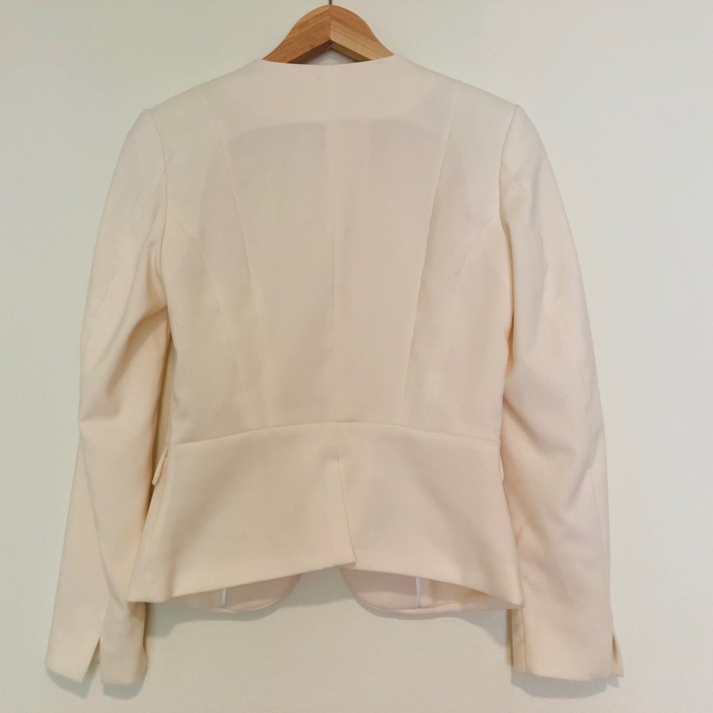 Ivory Blazer - Picture 2 of 2